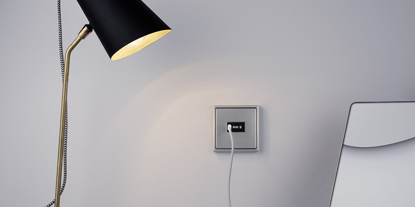 Ladegerät USB PD 60 bei Mario & Fritz Klees Elektroinstallations GmbH in Wiesbaden