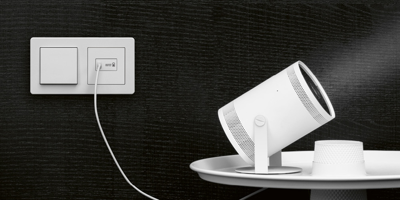 Ladegerät USB PD 60 bei Mario & Fritz Klees Elektroinstallations GmbH in Wiesbaden